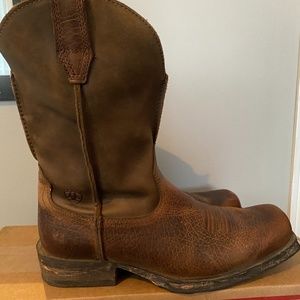 Ariat cowboy boots